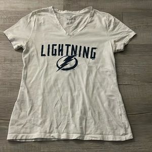 Girls Women’s, Medium,, tampa bay lightning, shirt.  2021 stanley champion…